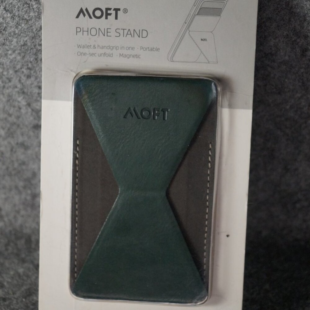 MOFT X Phone Stand Magnetic Wallet iPhone 11 Pro/Max Compatible NEW